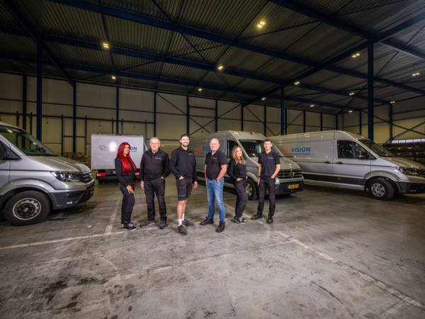 Eigen bezorgdienst, eigen chauffeurs